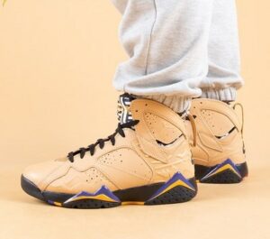 Giay Nike Air Jordan 7 Retro SE 'Vachetta Tan' DZ4729-200