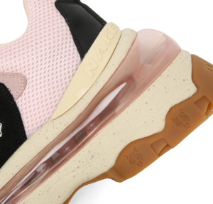 Giay Naked Wolfe Strike 'Pink'