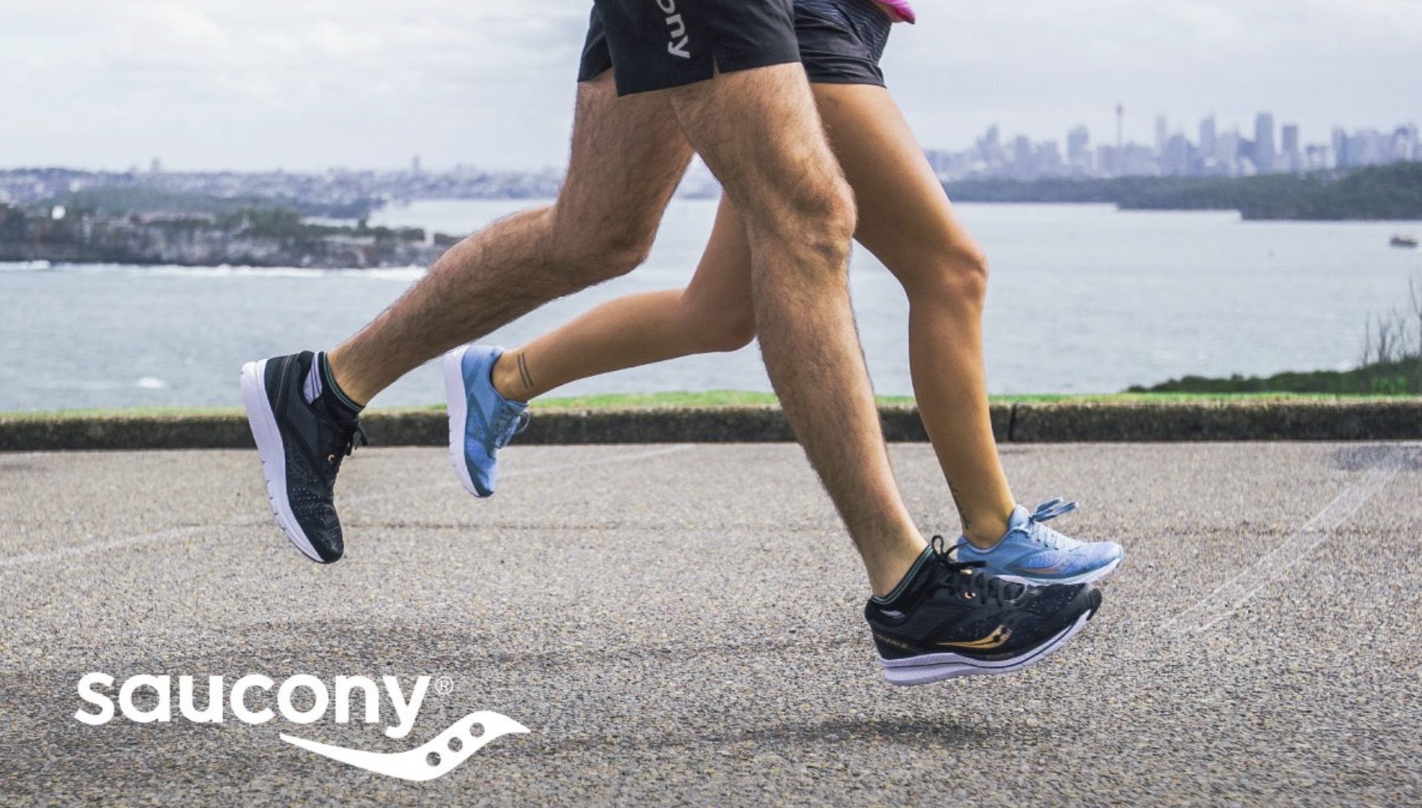 Hinh anh 1: Giay Saucony - Doi tac dong hanh cung nhung buoc chay vuot qua gioi han