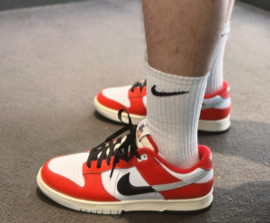 Giay Nike Dunk Low Retro PRM 'University Red Black' DZ2536-600