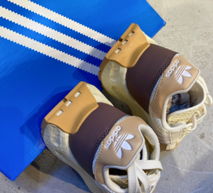 Giay Adidas Originals Retropy E5 'Beige' IE5062