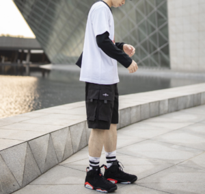 Giay Nike Air Jordan 6 Retro 'Black Infrared' 384665-060