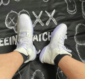 Giay Nike Kyrie Flytrap 4 'White Purple Pulse' CT1973-101