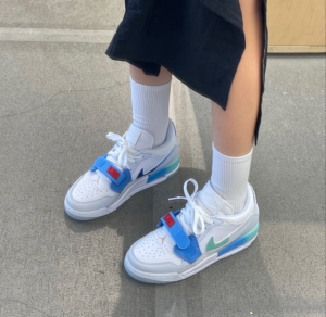 Giay Nike Air Jordan Legacy 312 Low GS 'Windy City' FN8896-131