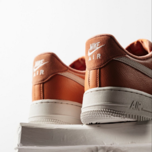 Giay Nike Air Force 1 '07 LX 'Amber Brown' DV7186-200