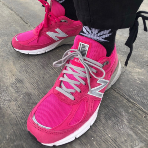 Giay New Balance 990v4 'Pink Ribbon Komen Pink' W990KM4