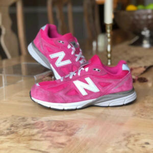 Giay New Balance 990v4 'Pink Ribbon Komen Pink' W990KM4