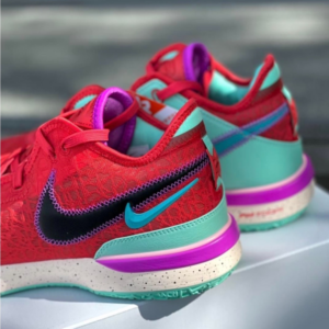 Giay Nike Lebron NXXT Seemingly 'King’s Crown' DR8784-600