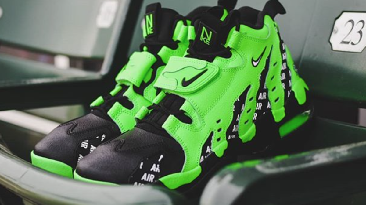 Hinh anh 7: So luoc lich su ve Deion Sanders va Nike Air Diamond Turf