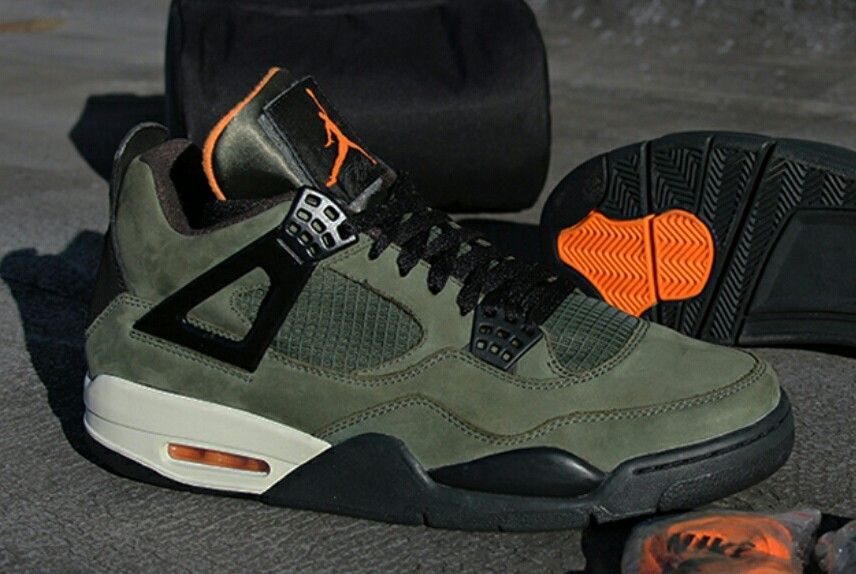 Sự đắt đỏ đến khó tin của Nike Air Jordan 4 x Undefeated (2005) Hinh anh 3: Su dat do den kho tin cua Nike Air Jordan 4 x Undefeated (2005)