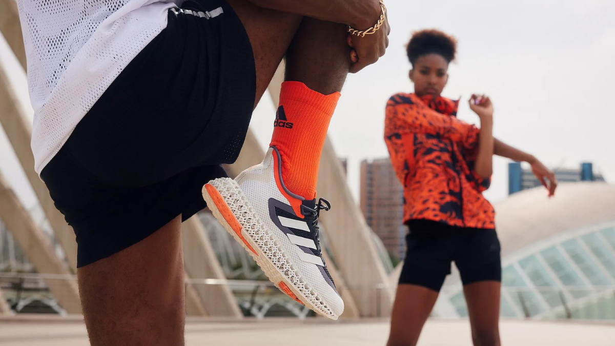 Diem qua nhung cong nghe noi bat xuat hien tren giay Adidas