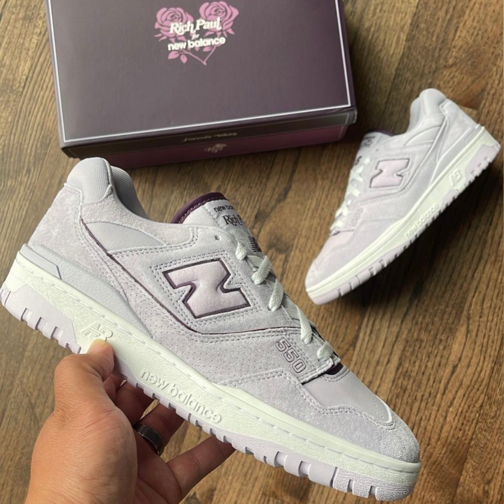 Hinh anh 4: Hinh anh dau tien ve phien ban Rich Paul x New Balance 550 "Forever Yours"