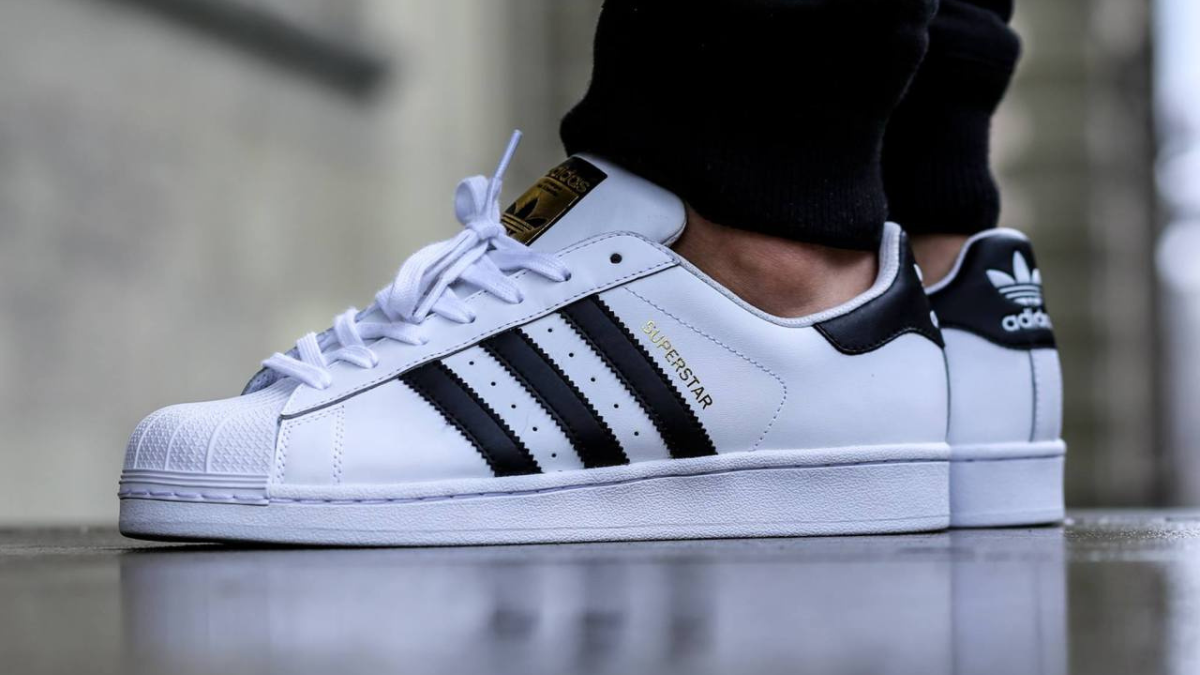 Top 10 phien ban giay basic khong the bo lo trong nam 2023 (P1)