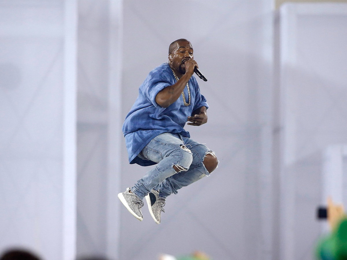 Yeezy Day - Sự kiện thường niên tôn vinh đế chế của Kanye West Hinh anh 4: Yeezy Day - Su kien thuong nien ton vinh de che cua Kanye West