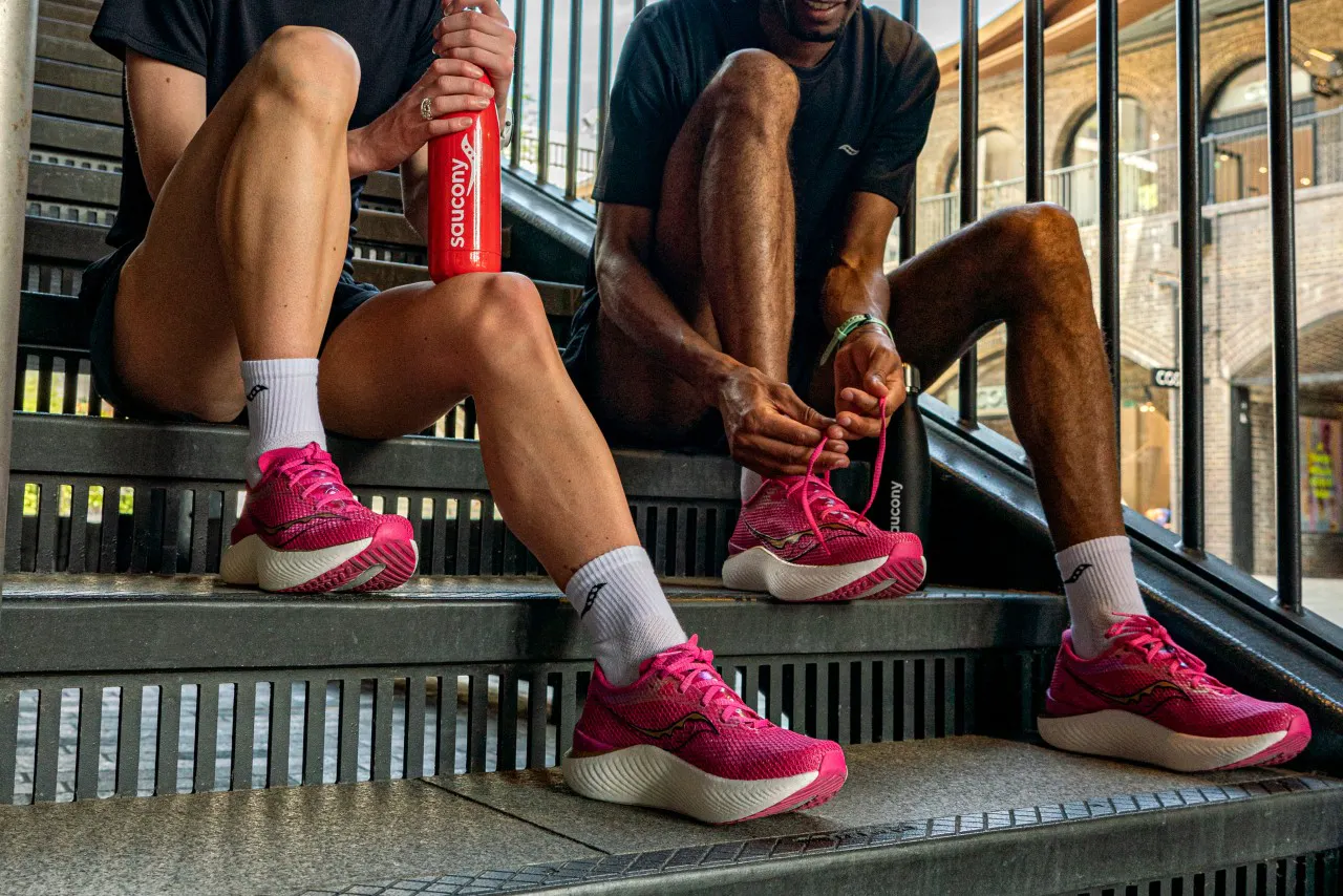 Hinh anh 8: Giay Saucony - Doi tac dong hanh cung nhung buoc chay vuot qua gioi han