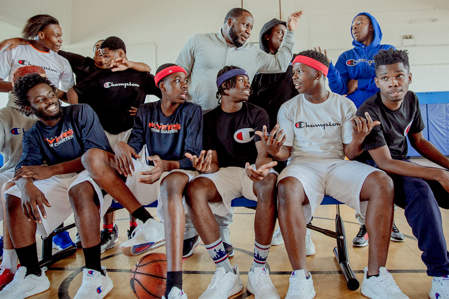 Hinh anh 4: Nhung cau chuyen thu vi xoay quanh thuong hieu Champion