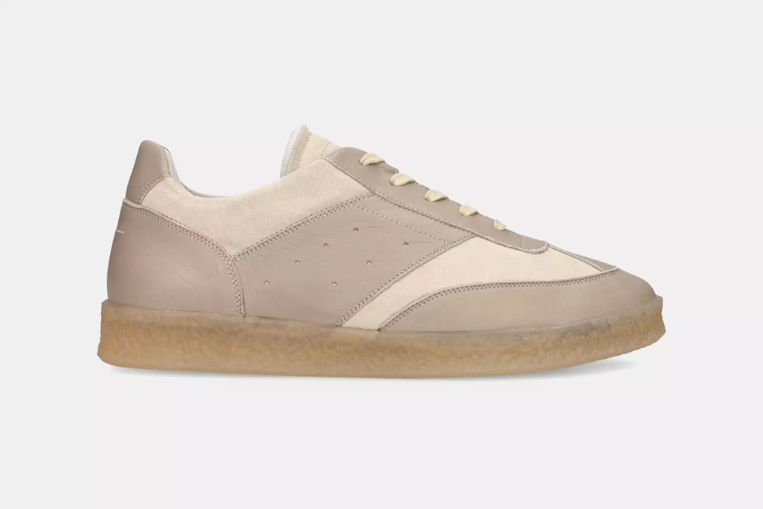 Hinh anh 3: Nhung mau giay Sneaker duoi day danh cho su thoai mai va sang trong