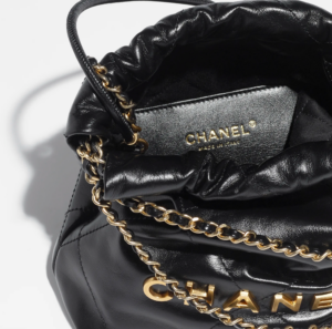 Tui Chanel 22 Mini Handbag 'Black' AS3980-B08037-94305