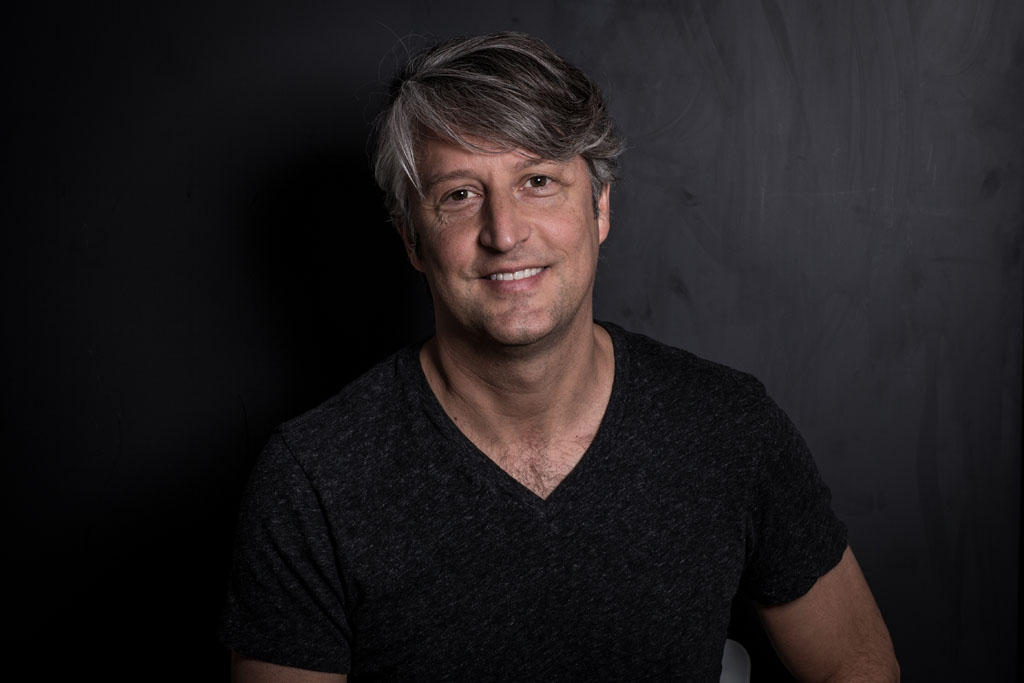 Hinh anh 5: Nhung nha thiet ke huyen thoai trong the gioi giay the thao (Phan 1)