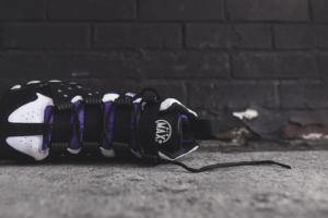 Giay Nike Air Max 2 CB '94 OG 'Black White Purple' FQ8233-001