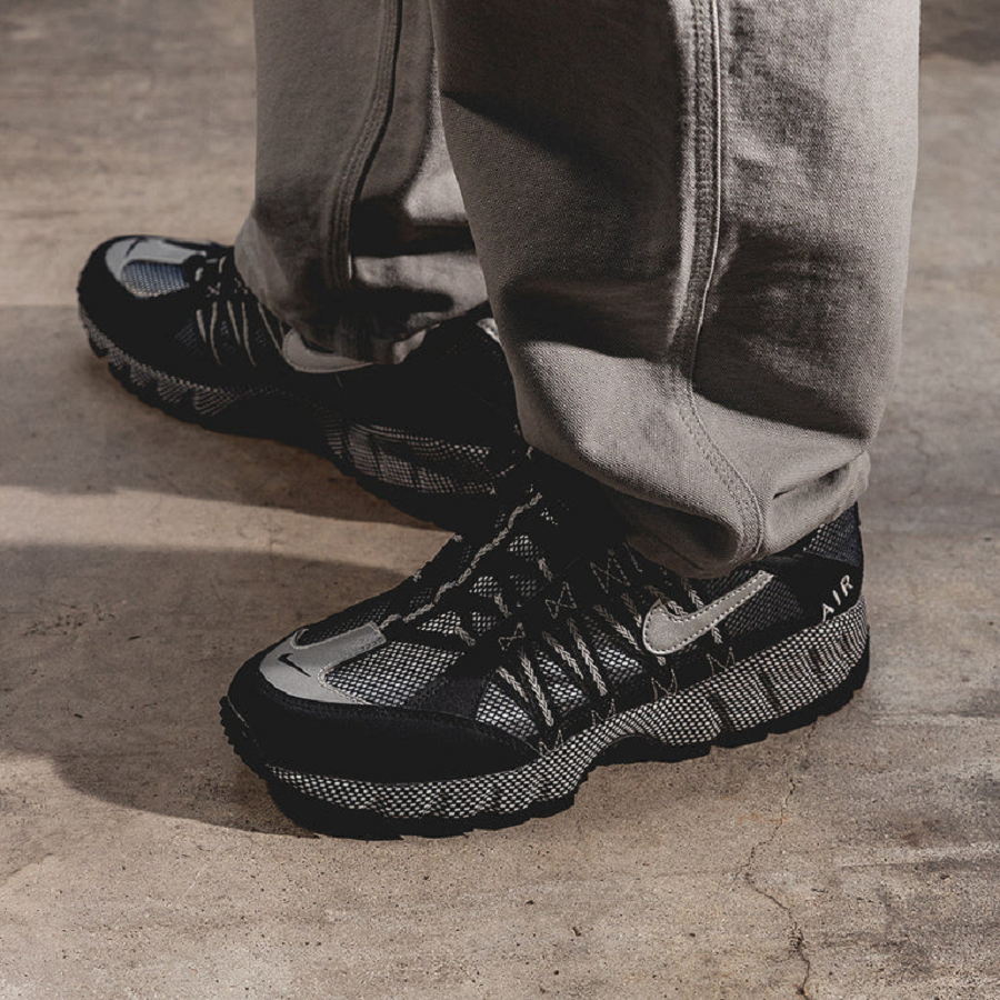 Giay Nike Air Humara QS 'Black Metallic Silver' FJ7098-002