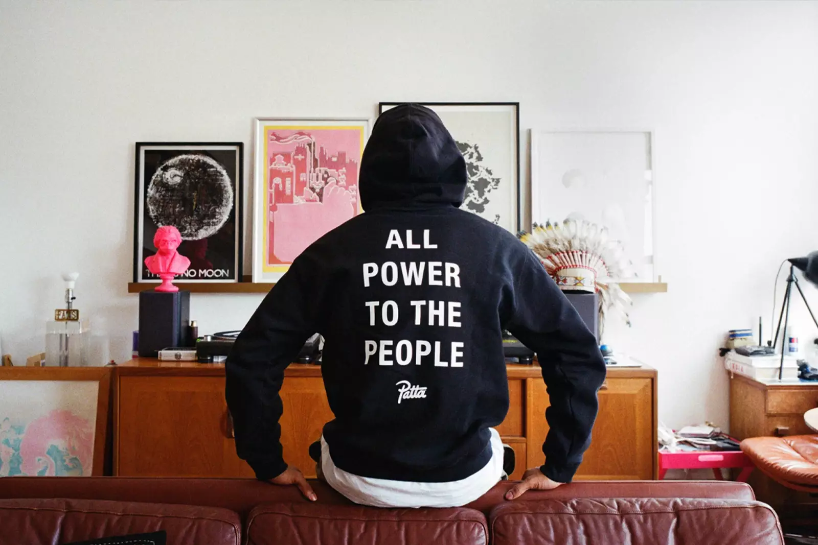 Hinh anh 5: Patta: Su ket hop doc dao giua thoi trang va van hoa duong pho