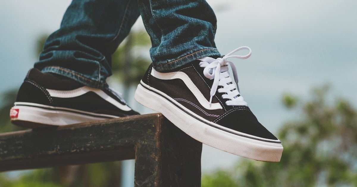 Những mẹo phối đồ cùng Vans Old Skool có thể bạn chưa biết Hinh anh 1: Nhung meo phoi do cung Vans Old Skool co the ban chua biet