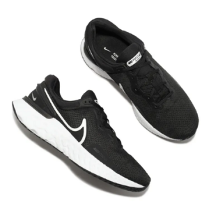 Giay Nike React Miler 3 'Black White' DD0490-001