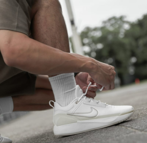 Giay Nike E-Series 1.0 'Summit White' DR5670-101