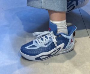 Giay Nike Air Jordan Tatum 1 GS 'Denim' DX5359-400