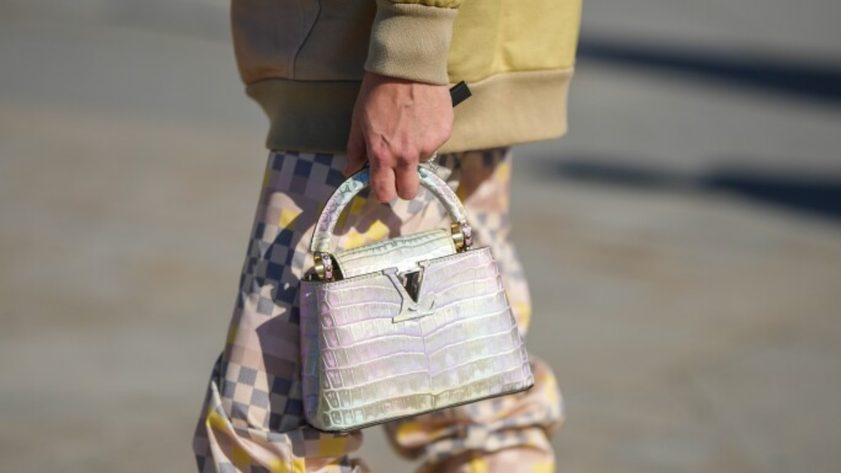 Hinh anh 3: Dat do nhu vay nhung tai sao tui Louis Vuitton luon chay hang?