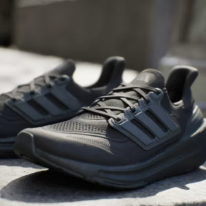 Giay Adidas Ultraboost Light 'Black' GZ5159