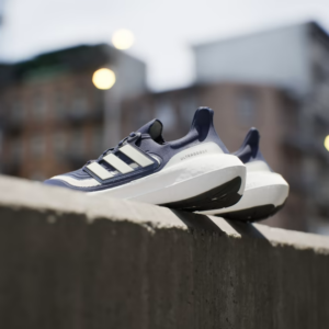 Giay Adidas Ultraboost Light 'Blue' HP3343