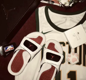 Dep Nike Jordan Hydro 13 Slide GS 'White True Red' 684920-106