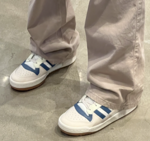 Giay Adidas Forum Low 'Off White Altered Blue' HQ1493