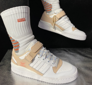 Giay Adidas Wmns Forum Low 'Halo Blush White' GW0569