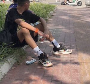 Giay Adidas D.O.N. Issue 3 'Dia de Muertos' GX3441