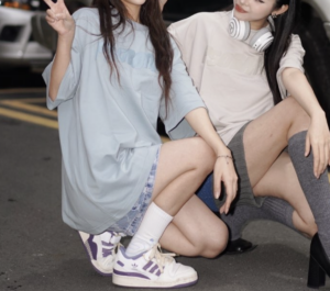 Giay Adidas Forum 84 Low 'White College Purple' GX4535