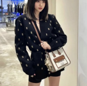 Tui Burberry Mini Freya Tote 'Natural' 80441431