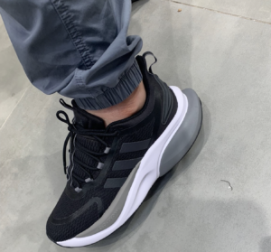 Giay Adidas Alphabounce+ 'Black Carbon' HP6144