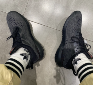 Giay Adidas Alphabounce 1 'Core Black' GV9746