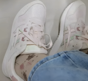 Giay Asics Lyte Classic 'Light Pink' 1203A168-100