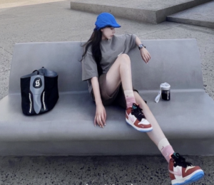 Giay Nike Social Status x Dunk Mid 'Chocolate Milk' DJ1173-700