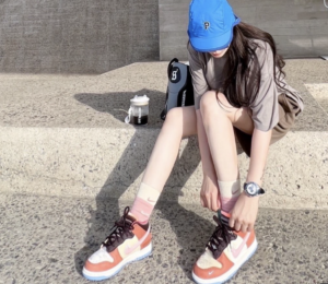 Giay Nike Social Status x Dunk Mid 'Chocolate Milk' DJ1173-700