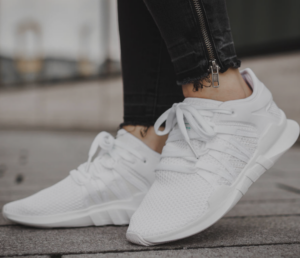 Giay Adidas Wmns EQT Racing ADV 'Footwear White' BY9796