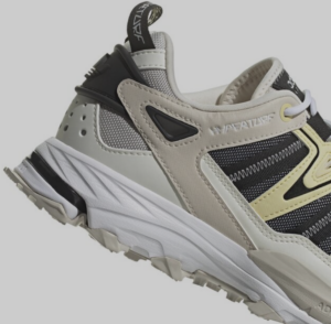 Giay Adidas Baskets Hyperturf 'Off White Core Black' IE2102