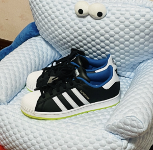 Giay Adidas Superstar x Indigo Herz 'Into the Metaverse' IE1842