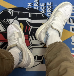 Giay Nike Air Jordan 1 Low SE Craft 'Tech Grey' FB9139-002