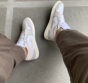 Giay Nike Air Jordan 1 Low SE Craft 'Tech Grey' DN1635-002