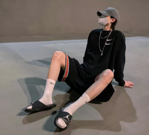 Dep Nike Air Jordan Hydro 6 'Black Wolf Grey' 881473-011